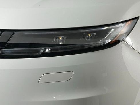 Used 2026 Land Rover Range Rover Sport Dynamic SE image 12