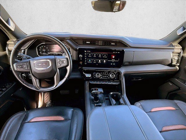 Used 2024 GMC Sierra 1500 AT4 w/ Technology Package AWD/4WD image 16