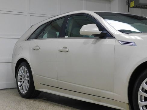Used 2010 Cadillac CTS Performance image 10