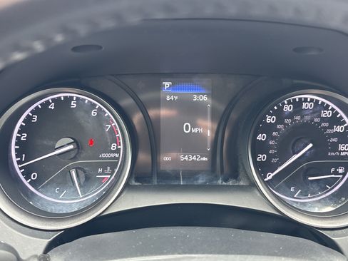 Used 2023 Toyota Camry SE FWD image 20