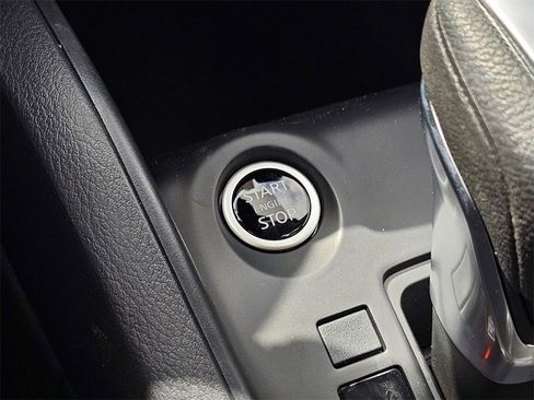 New 2025 Nissan Kicks Play S image 11