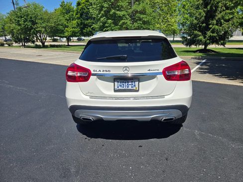 Used 2016 Mercedes-Benz GLA 250 4MATIC image 7