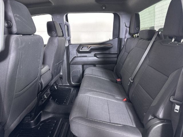 Used 2023 Chevrolet Silverado 1500 LT AWD/4WD image 26