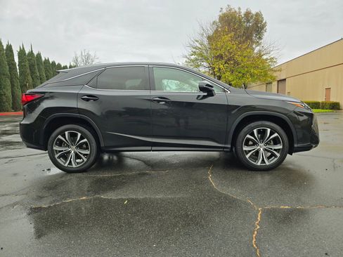 Used 2017 Lexus RX 350 FWD w/ Premium Package image 4