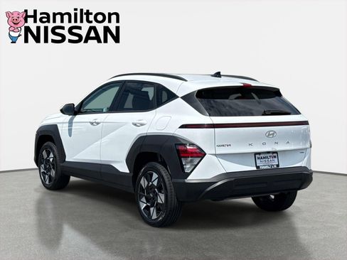 Used 2025 Hyundai Kona SEL AWD/4WD image 4