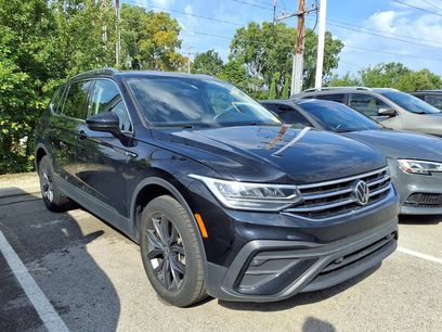Used 2023 Volkswagen Tiguan SE