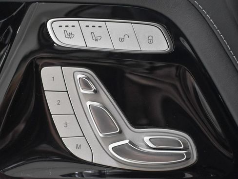 Used 2023 Mercedes-Benz G 550 image 15