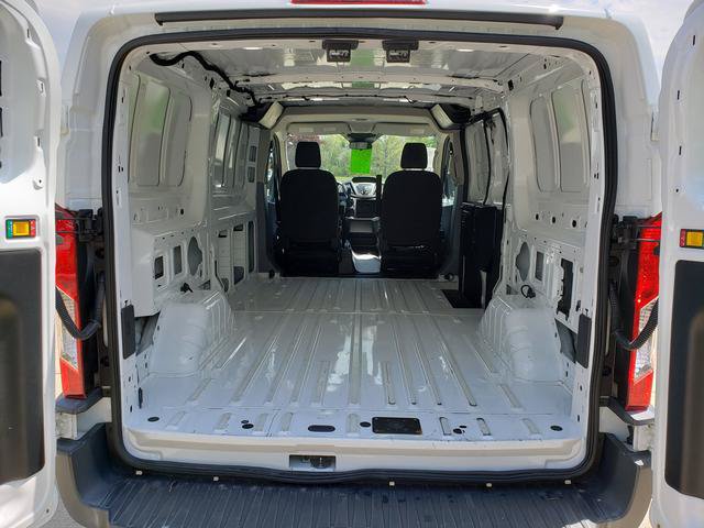 Used 2018 Ford Transit 150 130 Low Roof RWD image 5