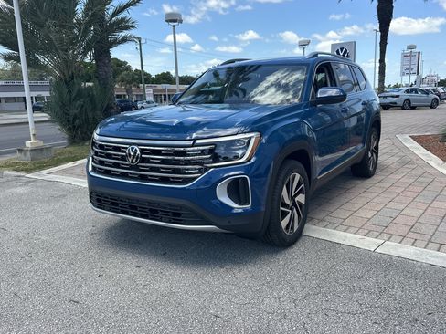 New 2026 Volkswagen Atlas SEL AWD/4WD image 2