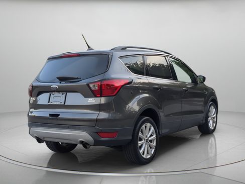 Used 2019 Ford Escape SEL FWD image 40