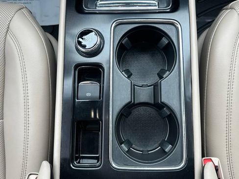 Used 2022 Lincoln Corsair AWD w/ Equipment Group 101A image 73