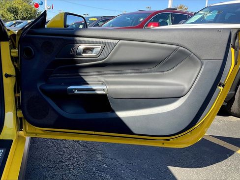 Used 2024 Ford Mustang GT Premium image 21