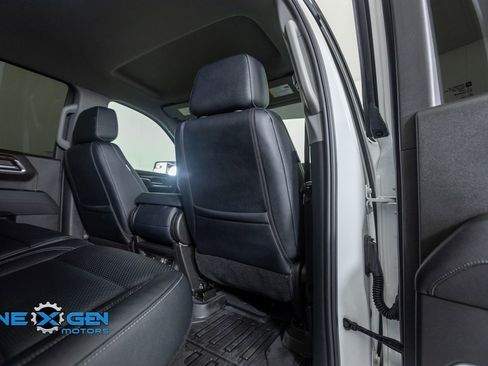 Used 2023 GMC Sierra 1500 SLE AWD/4WD image 33