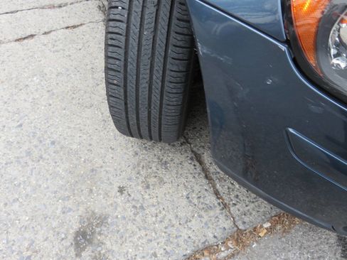 Used 2005 Volvo V50 2.4i image 30