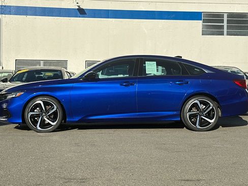 Used 2022 Honda Accord Sport image 7