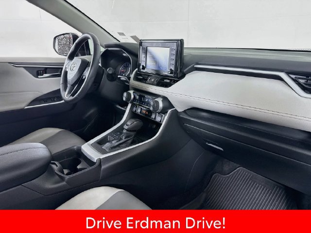 Certified 2021 Toyota RAV4 XLE Premium FWD image 26