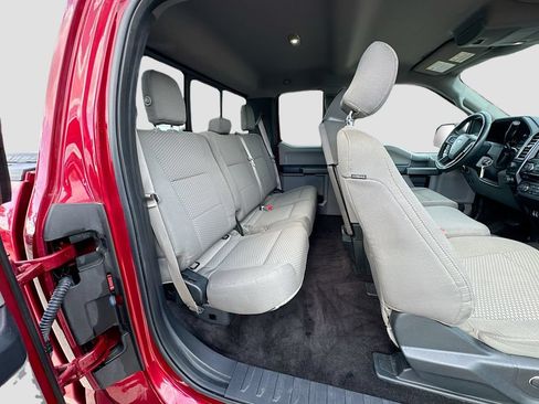 Used 2016 Ford F150 XLT w/ Equipment Group 302A Luxury AWD/4WD image 30