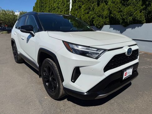 Certified 2023 Toyota RAV4 XSE AWD/4WD image 2