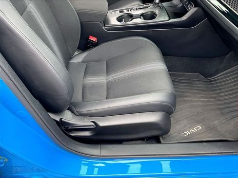 Used 2025 Honda Civic Sport image 35