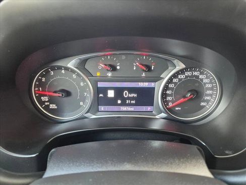 Used 2019 GMC Terrain Denali w/ GMC Pro Grade Package AWD/4WD image 12