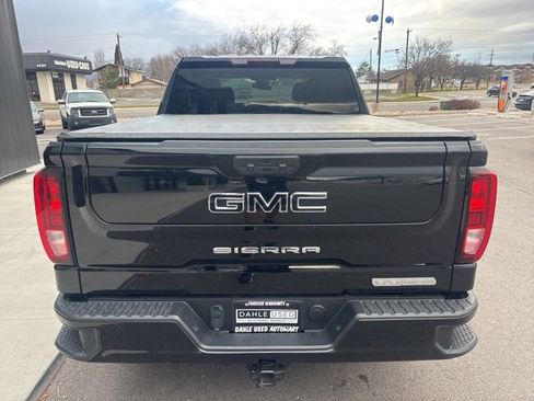Used 2023 GMC Sierra 1500 Elevation w/ LPO, Elevation Black Package image 7