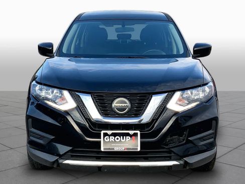Used 2018 Nissan Rogue S AWD/4WD image 4