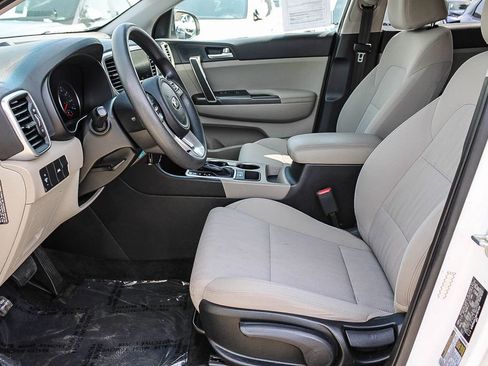 Used 2022 Kia Sportage LX FWD image 17