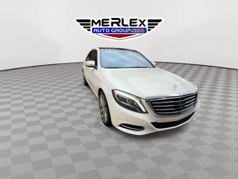 Used 2017 Mercedes-Benz S 550 Sedan image 3