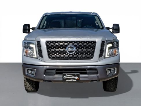 Used 2019 Nissan Titan PRO-4X image 3