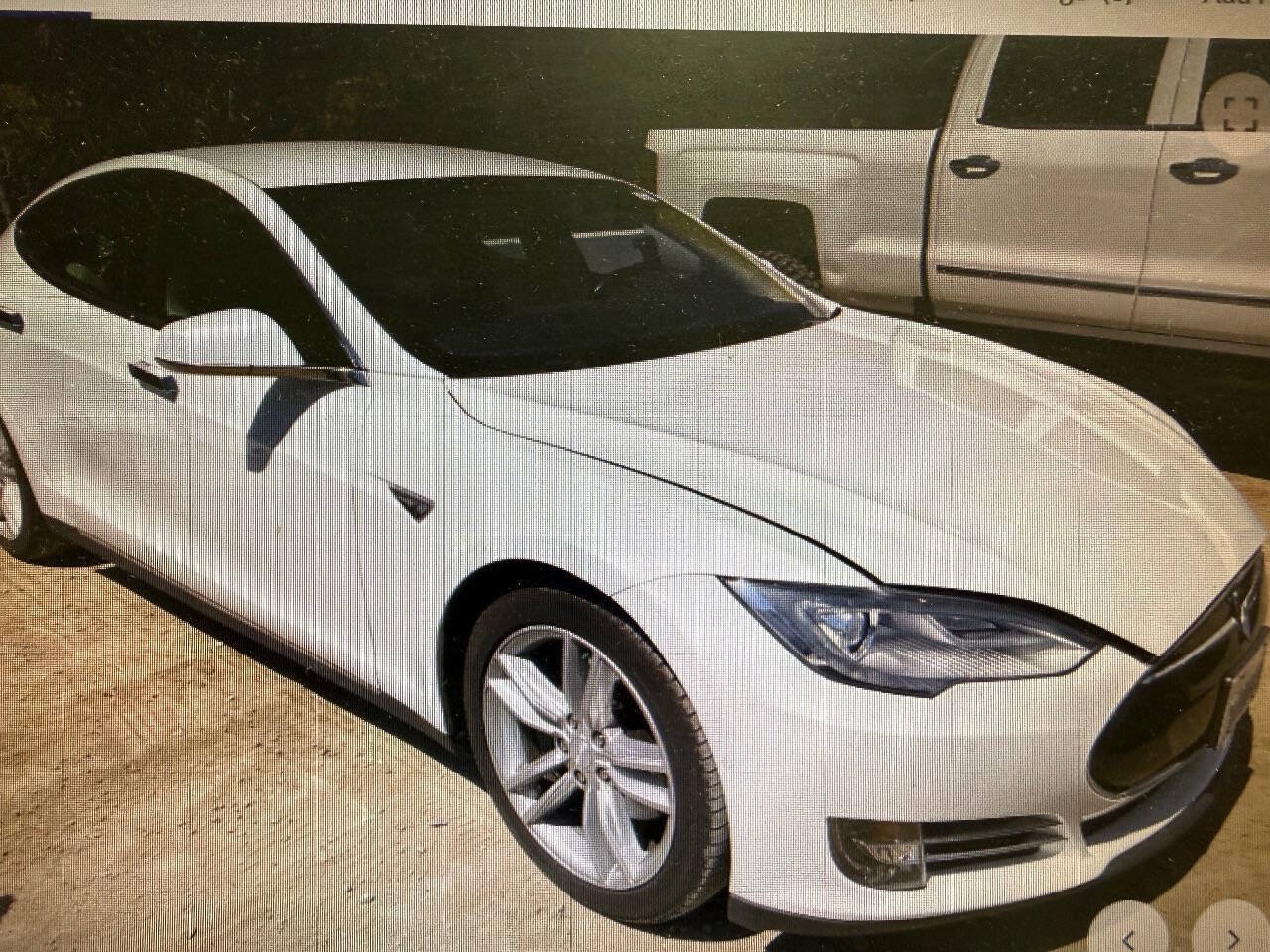 Used 2015 Tesla Model S 85D AWD/4WD image 2