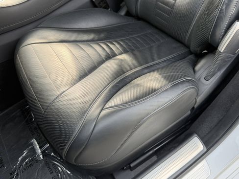 Used 2015 Mercedes-Benz S 550 Sedan w/ Premium 1 Package image 21