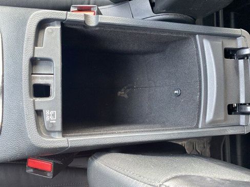 Used 2018 Dodge Durango GT image 35