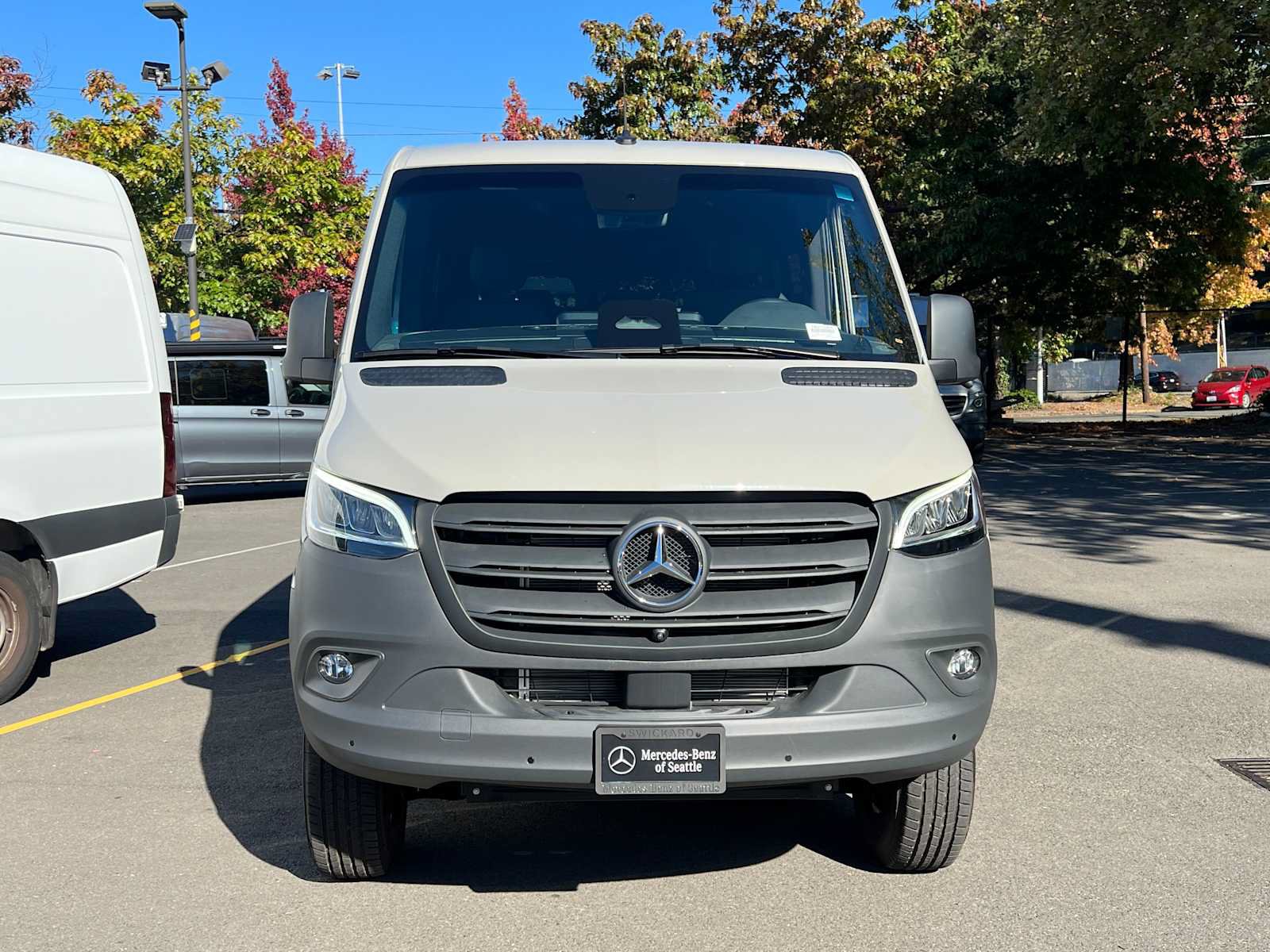 Used 2026 Mercedes-Benz Sprinter 2500 image 9