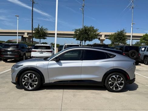 Used 2021 Ford Mustang Mach-E Premium RWD image 8