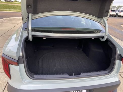 Used 2025 Kia K4 LXS image 26