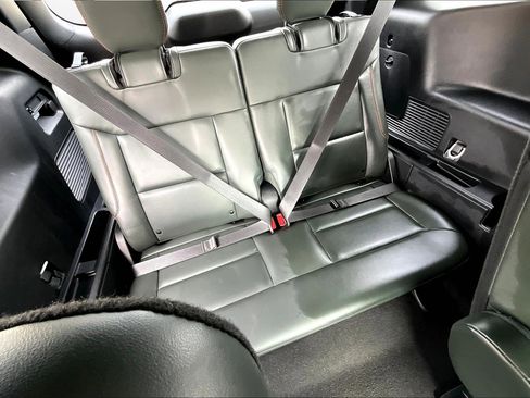 Used 2023 Ford Explorer Timberline image 18