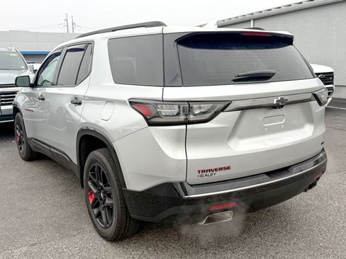 Used 2020 Chevrolet Traverse Premier w/ Redline Edition image 5