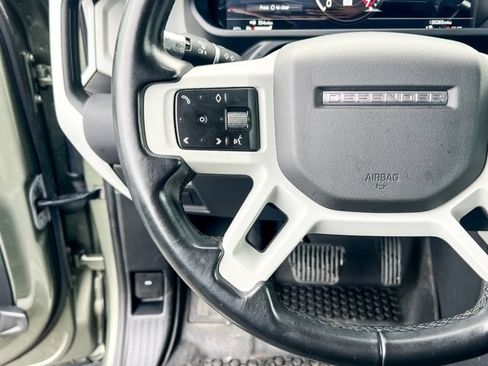 Used 2021 Land Rover Defender 90 First Edition image 21