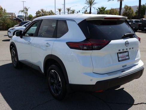 New 2026 Nissan Rogue SV image 6