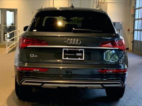 Used 2023 Audi Q5 2.0T Premium w/ Convenience Package AWD/4WD image 6
