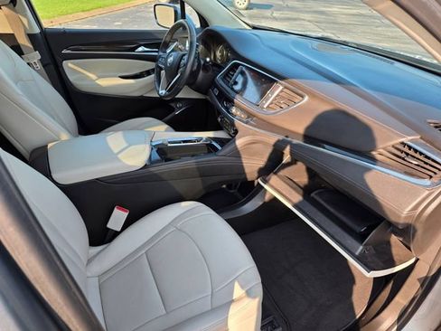 Used 2023 Buick Enclave Essence w/ Experience Buick Package FWD image 44