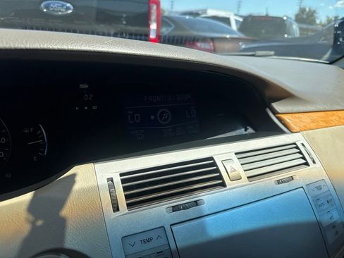 Used 2006 Toyota Avalon XLS FWD image 9
