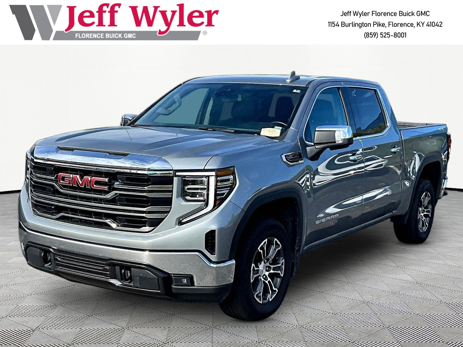 Used 2025 GMC Sierra 1500 SLT AWD/4WD image 1