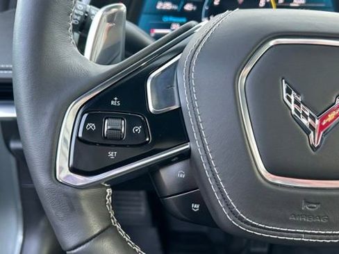 Used 2023 Chevrolet Corvette Stingray Premium Conv w/ Z51 Performance Package image 20