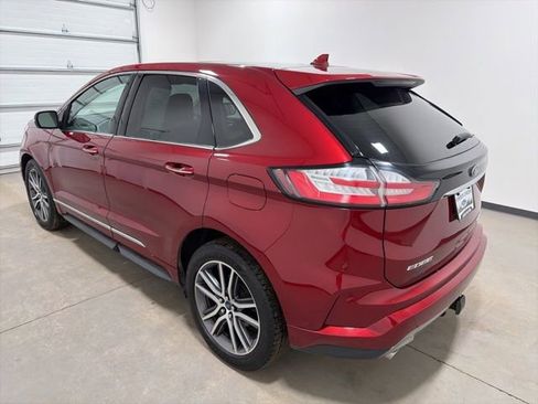 Used 2019 Ford Edge Titanium w/ Equipment Group 301A AWD/4WD image 6