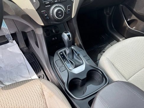 Used 2017 Hyundai Santa Fe Sport AWD/4WD image 23