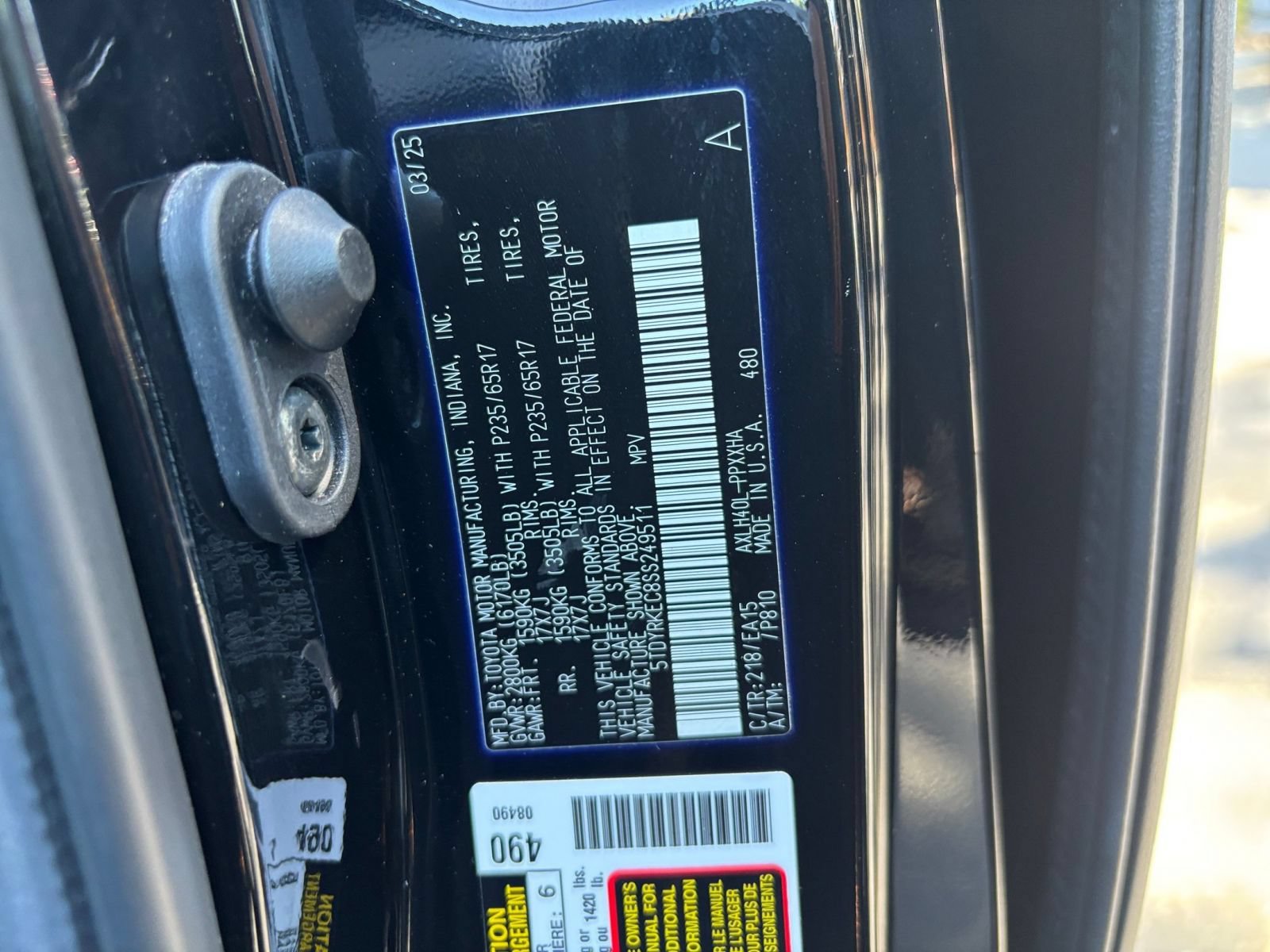 Used 2025 Toyota Sienna XLE FWD image 31