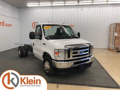 Used 2023 Ford E-350 and Econoline 350 Super Duty w/ Power Windows & Locks Group