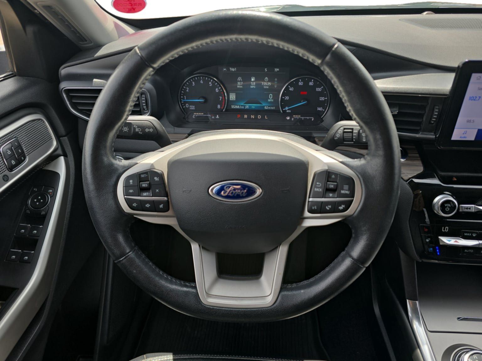 Used 2021 Ford Explorer Limited w/ Equipment Group 301A RWD image 13