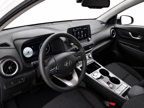 Used 2023 Hyundai Kona SE w/ Cargo Package FWD image 13